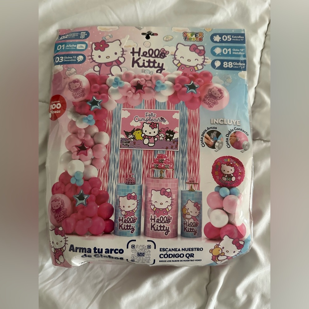 Hello Kitty‎ Pink Party Decoration Set